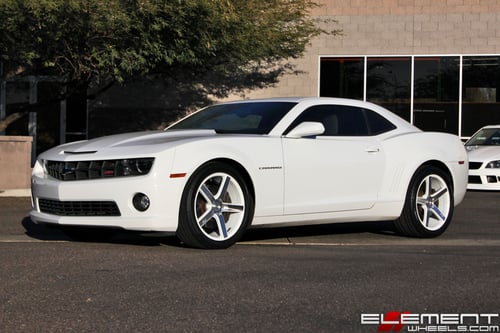 20 inch Staggered Niche Milan Silver Machined on a 2011 Chevy Camaro SS w/ Specs