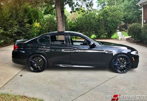 22 inch Staggered Ace Alloy Mesh-7 All Gloss Black on a 2013 BMW M5 w/ Specs