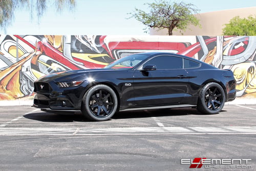 20 in staggered Ferrada FR1 Matte Black W/Gloss Black Lip on 2015 Ford Mustang GT w/ Specs