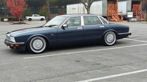 19 inch MRR VP4 in Gloss Silver Machined on a 1994 Jaguar XJ