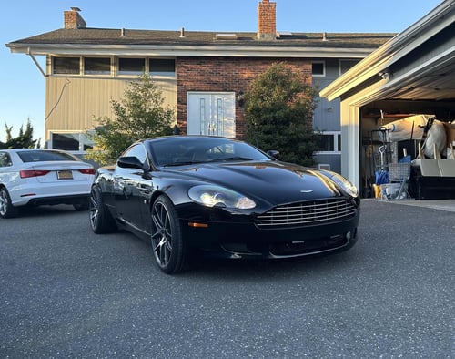 Staggered 20 inch Ace Alloy AFF02's in Gloss Mica Grey Machined on a 2005 Aston Martin DB9