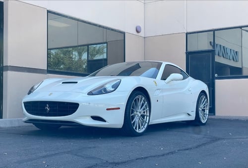 Double Staggered 20/21 inch Variant Rian's in Raw Milled on a 2012 Ferrari California