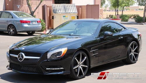 Lexani R07 Gloss Black/Machined 20 inch Staggered on 2013 Mercedes SL550 w/ Specs