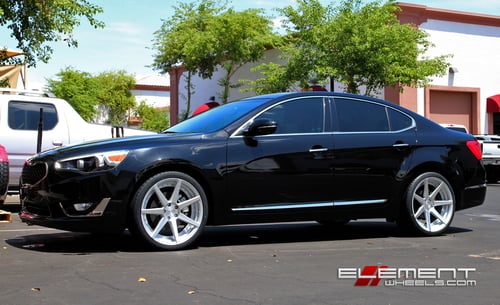 20 Inch Staggered Silver/Machined Vertini Cadenza on Kia Cadenza w/ specs