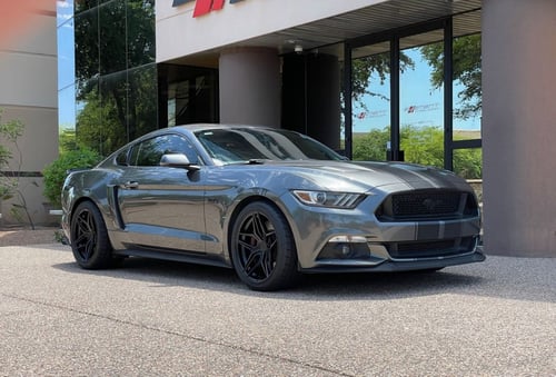 19 Inch Staggered Variant Xenon's on a 2016 Ford Mustang GT