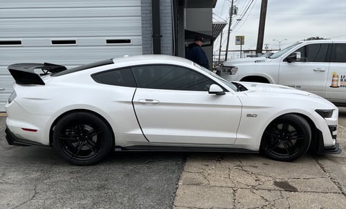 Staggered 20 Rohana RFX15 in Gloss Black on a 2017 Mustang GT