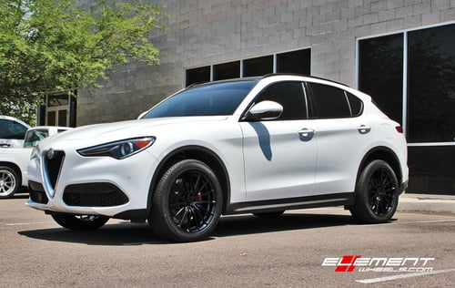 MRR FS02 on 2018 Alfa Romeo Stelvia