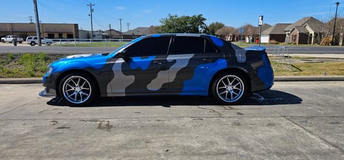 20 inch Ferrada FR2 Machine Silver w/ Chrome Lip on a 2020 Chrysler 300
