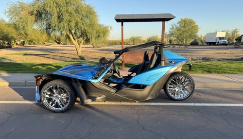 Double Staggered 20/22 inch Lexani Aries' in Chrome on a 2020 Polaris Slingshot
