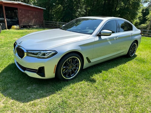 19 Inch Ferrada CM2's in Matte Graphite w/ Chrome Lip on a 2021 BMW 530i