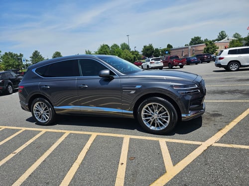 20 inch Variant Rian in Chrome Powdercoated on a 2021 Genesis GV80