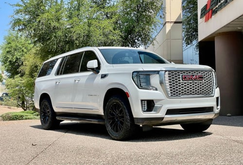 20 inch Fuel Offroad Rebar 6 in Blackout on a 2021 GMC Yukon
