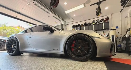 20 Inch Staggered Wheels on 2022 Porsche 911 GTS