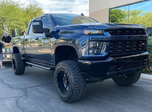 20x12 Raceline Wheels on 2022 Silverado 2500 7" Lift and 37" Tires (Requires Trimming)