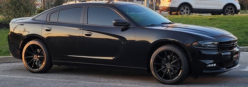 20 inch Blaque Diamond BD-11 Gloss Black on a 2015 Dodge Charger AWD