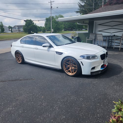 20 inch Staggered Variant Xenon Brushed Bronze on a 2015 BMW M5