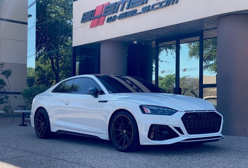 20 Inch Variant Aure in Gloss Black on a 2023 Audi RS5