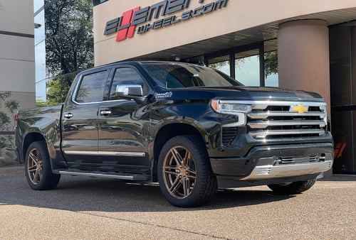 22 Inch Ferrada FT4's in Brushed Cobre on a 2023 Chevrolet Silverado 1500