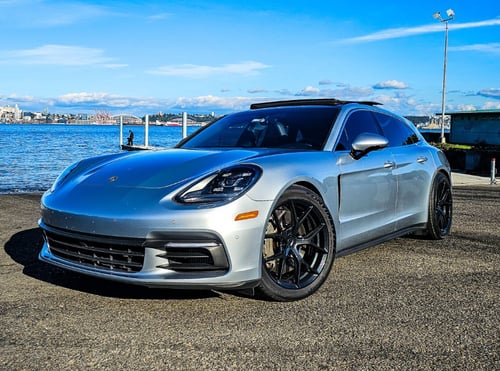 20 inch Staggered MRR FS06's in Carbon Flash on a 2018 Porsche Panamera S
