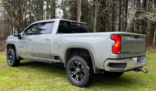 20 inch Fuel Off-Road Vapor's in Matte Black w/ Gray Tint on a 2024 Chevrolet Silverado 3500HD