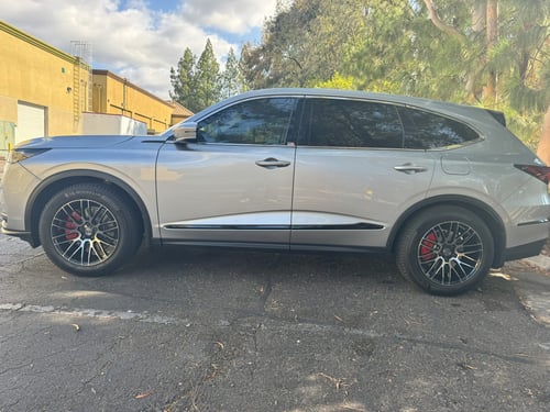 19x9.5 inch Savini in Black Di Forza BM13 Gloss Black w/ Double Dark Tint Face on a 2025 Acura MDX