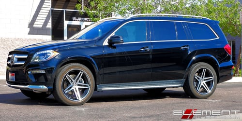 Lexani R05 Black/Machined w/ Chrome Lip on 2014 Mercedes GL550 w/ Specs