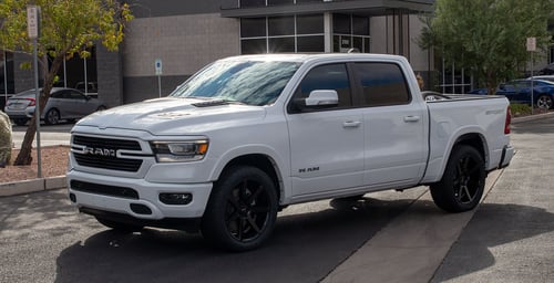 22 inch Status Journey Gloss Black on a 2020 Ram 1500 2WD