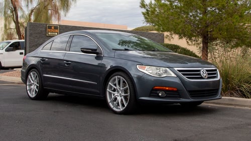 19 inch Niche Targa Silver Machined M131 on a 2010 Volkswagen CC
