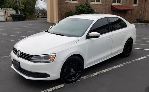 17 inch Touren TR79 Gloss Black on a 2012 Volkswagen Jetta TDI