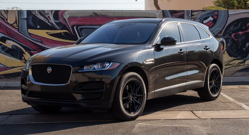 19 inch Varro VD36X Gloss Black on a 2017 Jaguar F-Pace