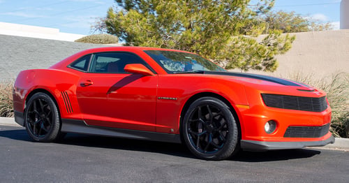 20 inch Staggered MRR M228 Camaro Z28 Replica Wheels Gloss Black on a 2010 Chevrolet Camaro SS