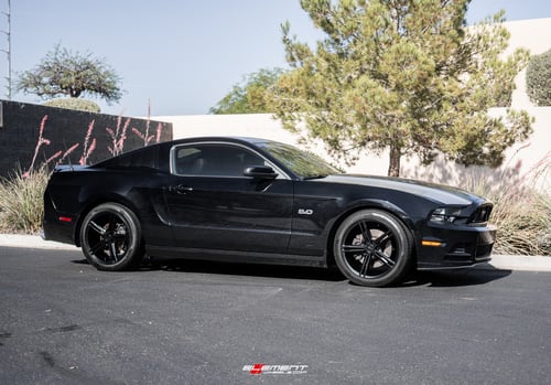 19 inch Verde VFF03 Satin Black on a 2013 Ford Mustang