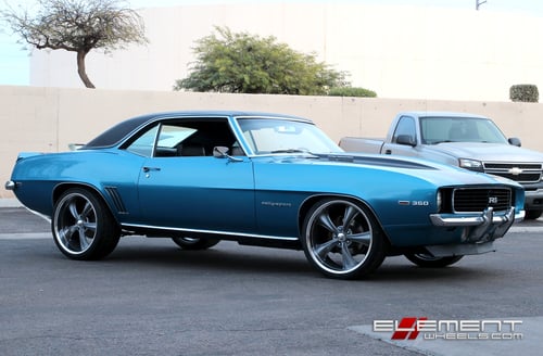 20 inch staggered Boss Wheels on 1969 Chevy Camaro RS w/ Specs