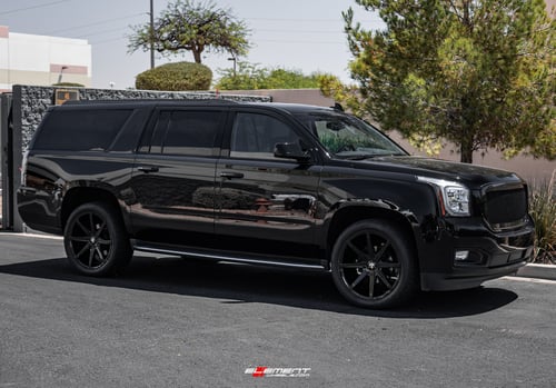 22 inch Dub Push All Gloss Black S110 on a 2015 GMC Yukon