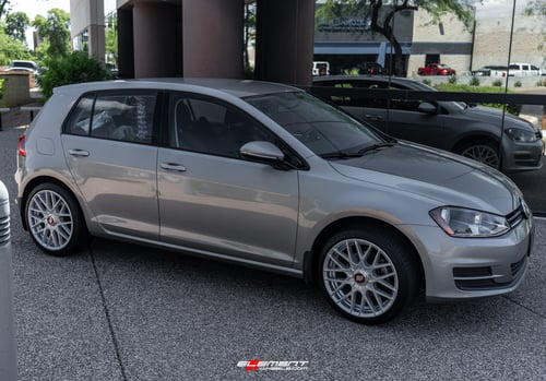 18 inch Rotiform RSE Silver R140 on a 2016 Volkswagen Golf VI