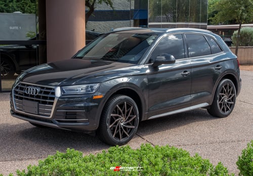 20 inch Mazzi Big Easy 372 Matte Black w/ Dark Tint on a 2018 Audi Q5