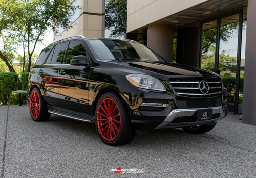 22 inch XO London Candy Red on a 2013 Mercedes Benz ML Class