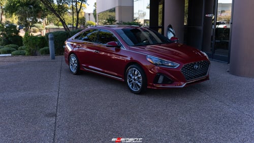 18 Inch MKW M122 in Chrome on a 2018 Hyundai Sonata