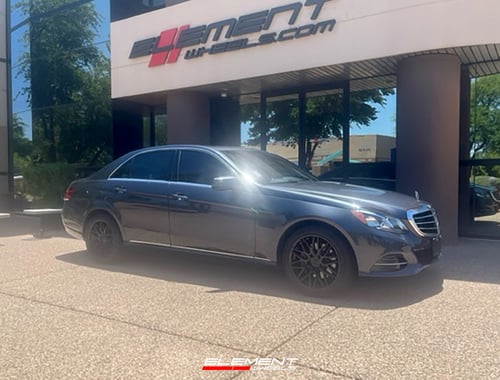 18 inch Staggered F1R F103 Gloss Black on a 2014 Mercedes Benz E350 Sedan
