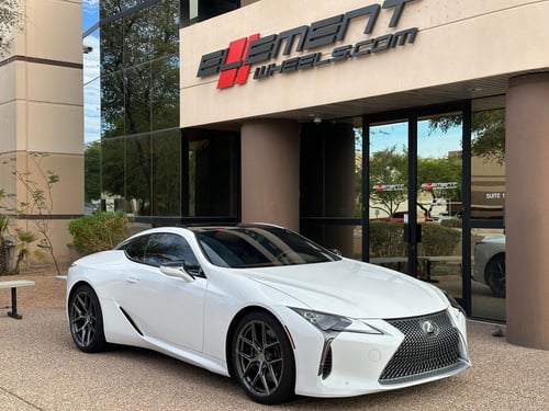 21 inch Staggered Avant Garde M580R Dark Graphite Metallic on a 2021 Lexus LC 500
