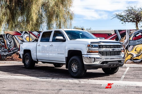 18 inch Black Rhino Madness Dark Tint Machined Face w/ Matte Black Lip on 2018 Chevy Silverado 1500 (Leveled)