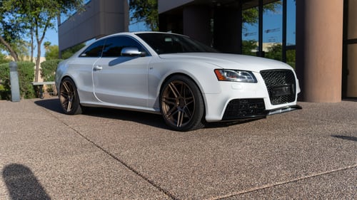 20 Inch Ferrada Forge-8 FR6 in Matte Bronze on a 2010 Audi S5