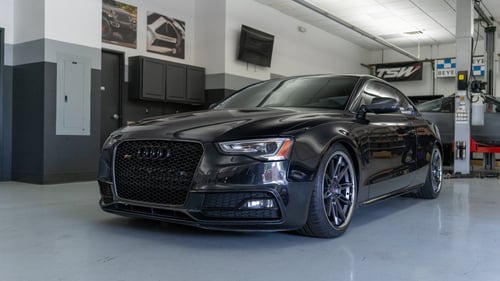 19 Inch Ferrada CM2 in Matte Graphite w/ Chrome Lip on a 2014 Audi S5 Prestige