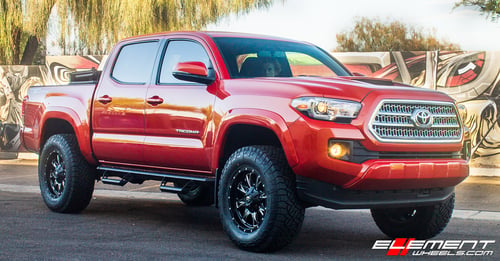 18 inch Fuel Off-Road Throttle Matte Black w/ Milled Accent D513 on 2016 Toyota Tacoma w/ 2-3 inch lift