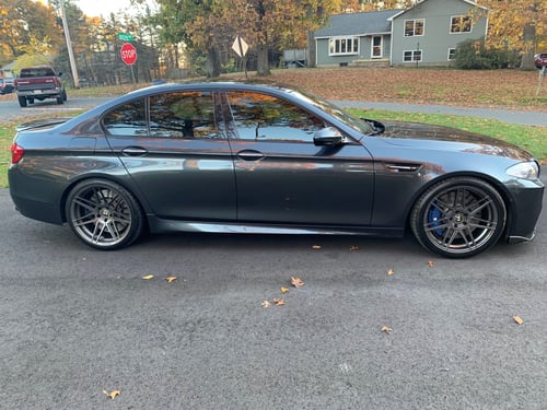 20 inch Staggered Ferrada Forge-8 FR6 Matte Graphite on a 2013 BMW M5