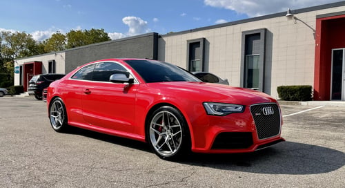 19 Inch HRE FF11 Liquid Metal on a 2015 Audi RS5