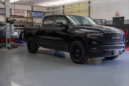 20 Inch Fuel Off-Road Twitch Blackout D772 in All Black on a 2021 Dodge Ram 1500