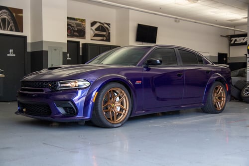 20 Inch Variant Xenon in Brushed Bronze on a 2021 Dodge Charger Scat Pack