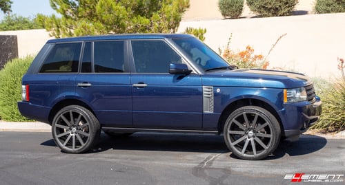 24 Inch Redbourne Kensington In Gloss Gunmetal on a 2011 Land Rover Range Rover HSE