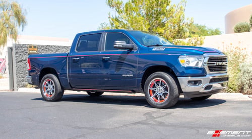 20 Inch Moto Metal MO993 in Chrome w/ Red Inserts on a 2019 Dodge Ram 1500